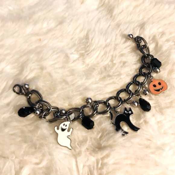 Halloween Charm Bracelet - Picture 1 of 3